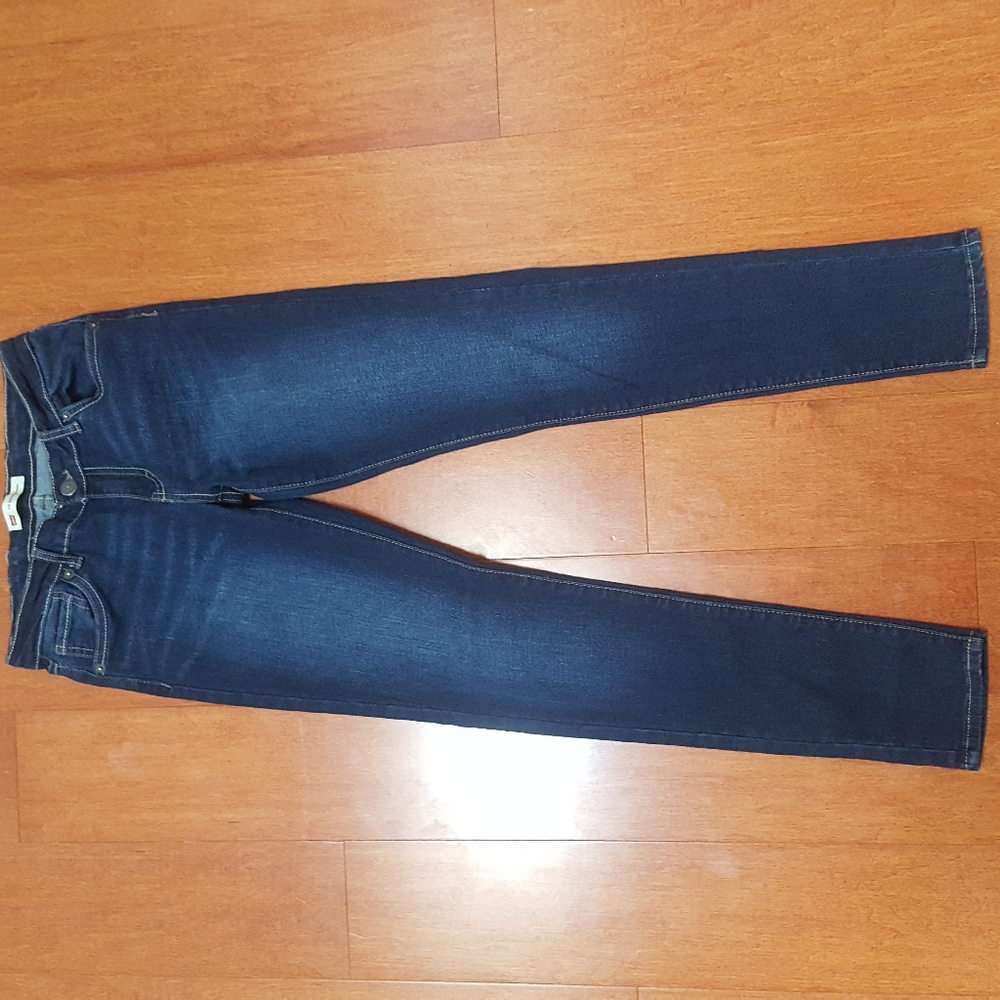 Levis  jeans